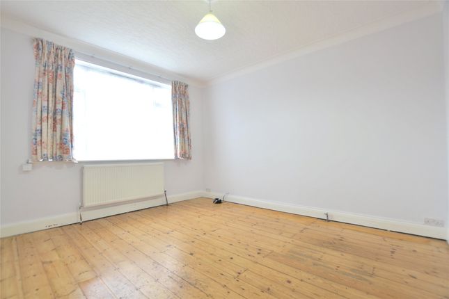The Croft, Barnet photo 2