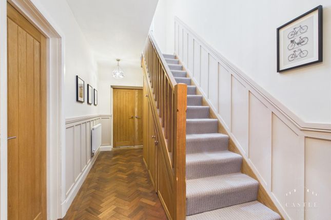15, Hill Rise, Burbage photo 3