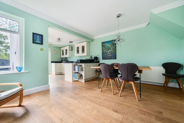 Hazelwood Farnham Lane, Haslemere photo 4