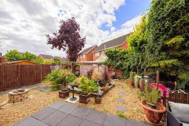 90, Blackbear Lane, Wisbech photo 2