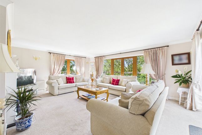 5, Bowood Park, Camelford photo 4