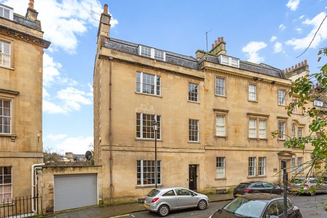 Thumbnail Terraced house to rent in Rivers Street, Bath
