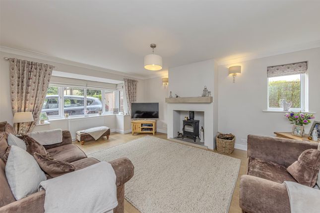 2, Glebe Court, Staffordshire photo 3