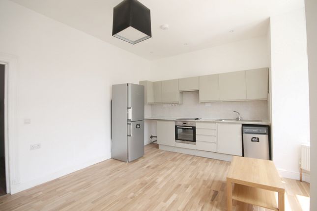 Thumbnail Flat to rent in Witherington Road, Islington
