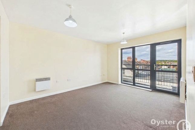 Flat 15, Sunset House Grant Road, Harrow photo 3