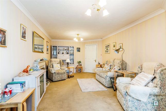 Flat for sale in Harbour Road, Portishead, Bristol, Somerset