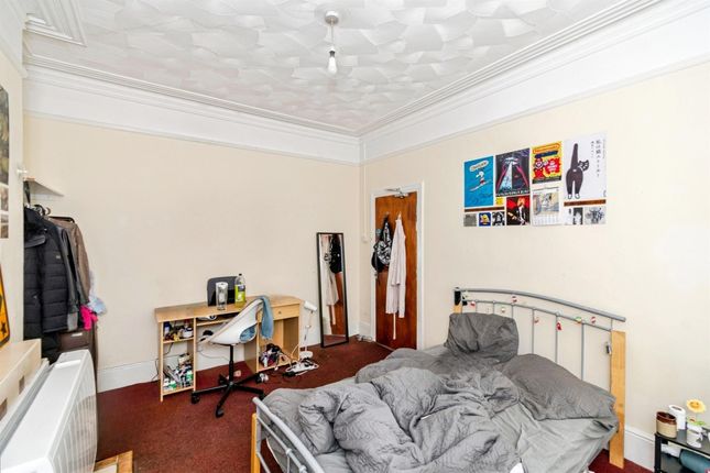 79, Tennyson Road, Southampton photo 3
