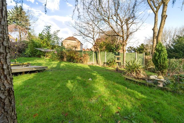19, Iris Close, Kent photo 2
