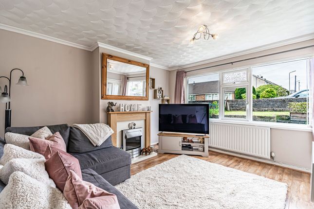50 Moorland Crescent, Pontypridd photo 5