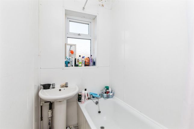 Terraced house for sale in Riley Road, Brighton