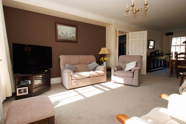 Flat for sale in Hall Park Road, Filey