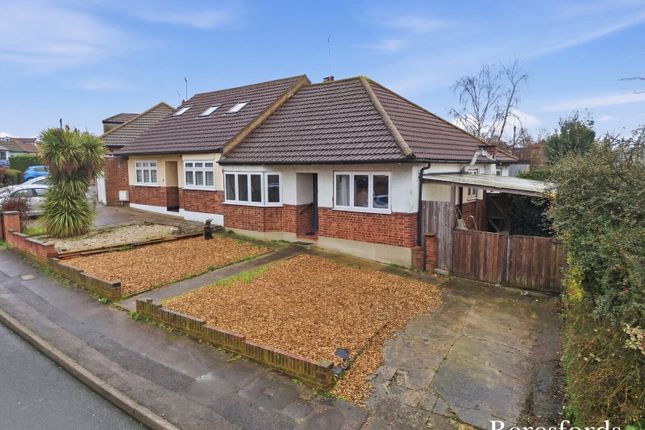 2, Ridgeway, Essex photo 2