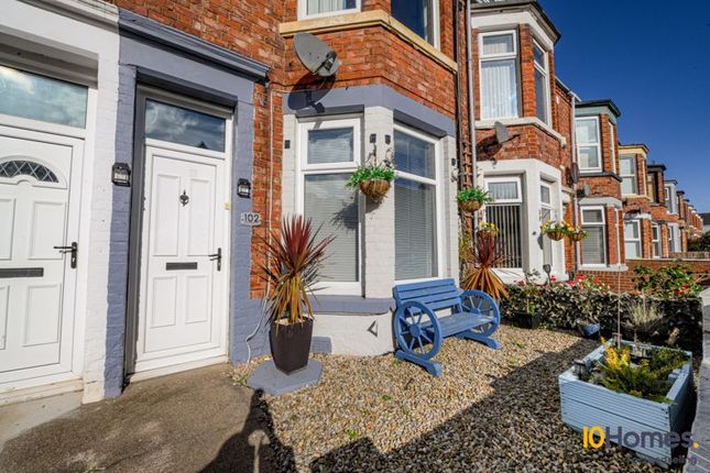 Flat for sale in Marine Approach, South Shields
