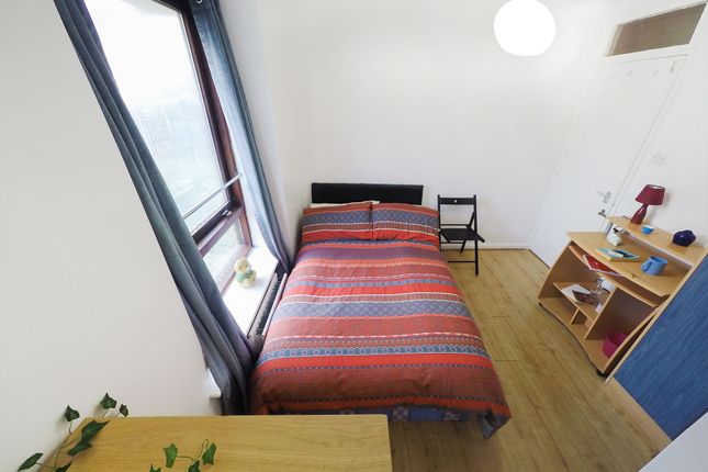 2, Banbury Road, London photo 4