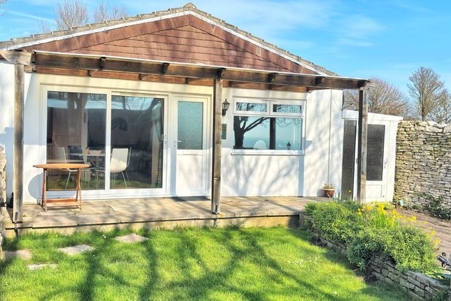 2-bed house on 5 Cove Park  Pennsylvania Road, Portland, £65,000