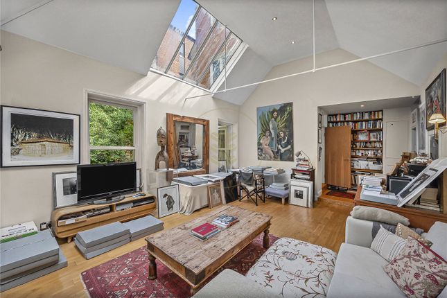 Flat 1, 12, Woodchurch Road, London photo 3