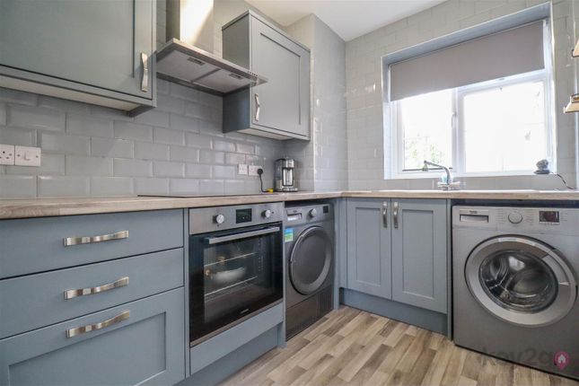 2, Bramley Avenue, Sheffield photo 4