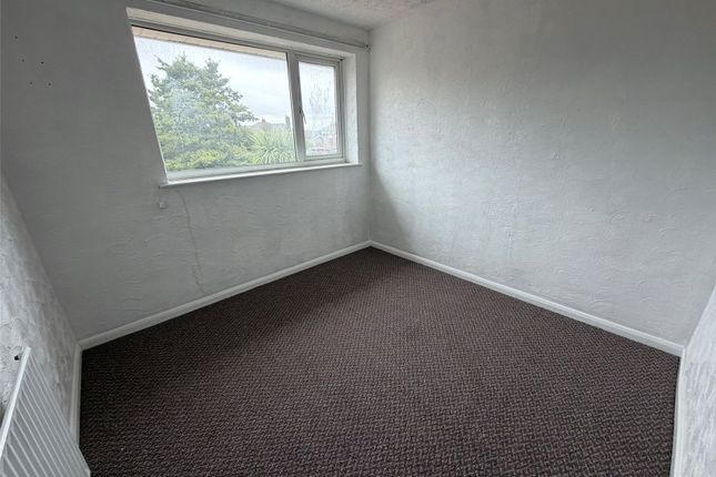 21,, Stourmore Close, Willenhall photo 5
