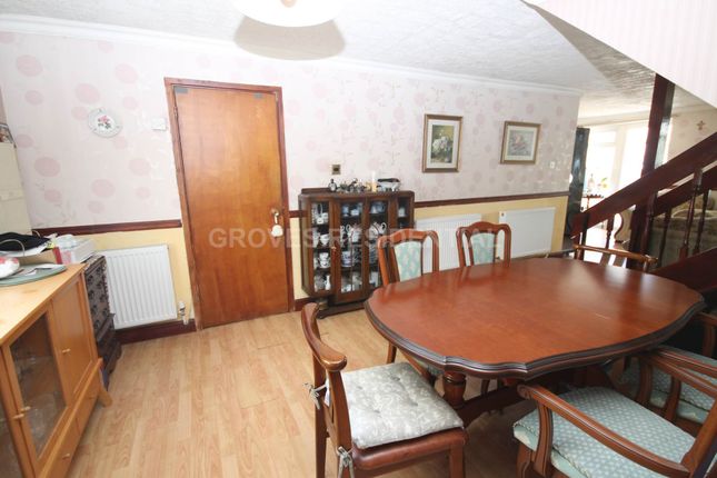 159, Malden Way, New Malden photo 3