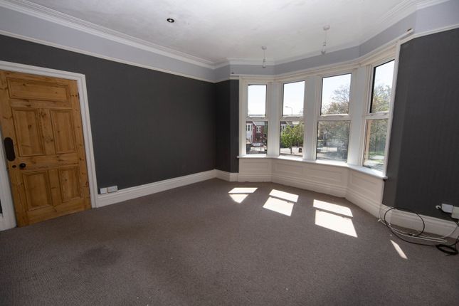12a, Park Road, Cardiff photo 4