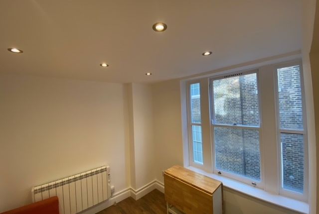Flat to rent in Gate Street, London
