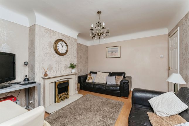 21, Hawthorn Road, Chester photo 4