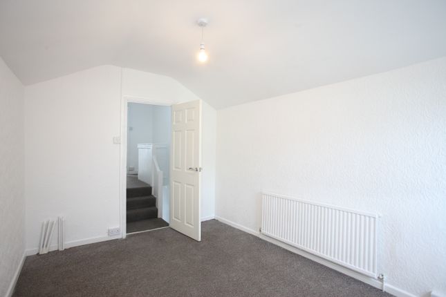 Terraced house to rent in Tin Street, Cardiff