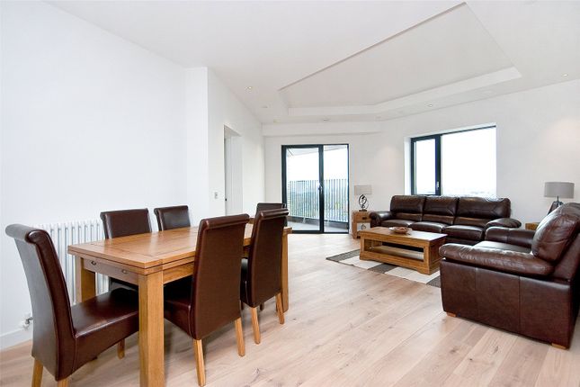 Flat for sale in Grantham House, 46 Botanic Square