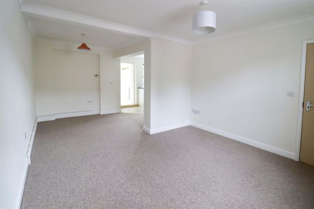 2a, Jubilee Terrace, Ely photo 3