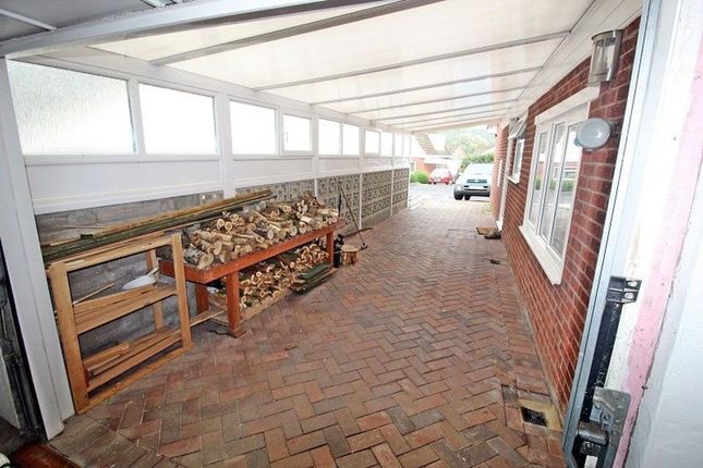 19 Mayfield Place, Pontyclun photo 2