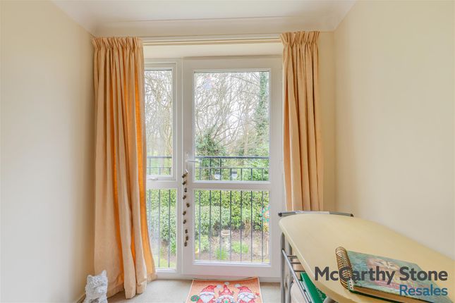 19 Townsend Court, High Street South, Rushden photo 3