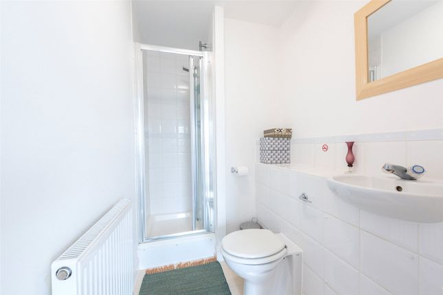 Flat for sale in Coombe Way, Farnborough, Hampshire
