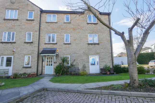 Thumbnail Flat for sale in Lawrence Court, Pudsey, Leeds