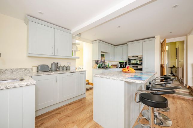Gavelacre, Pook Reed Lane, Heathfield photo 2