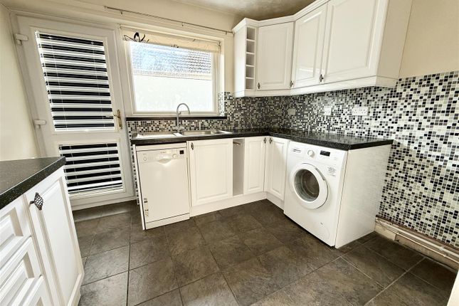 54, Staithe Road, Great Yarmouth photo 2