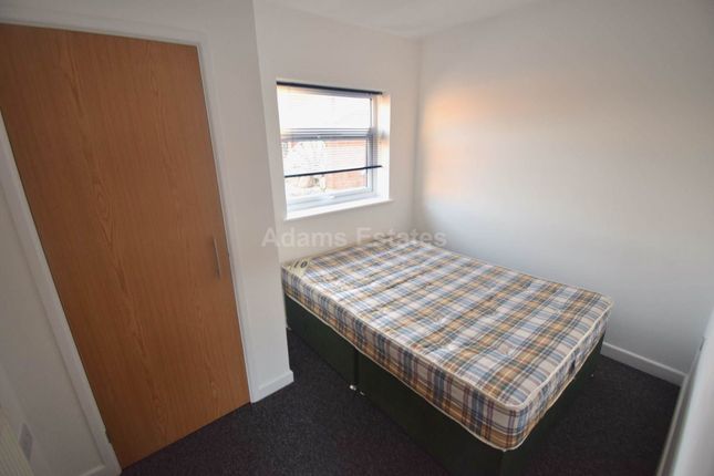 6b, High Street, Reading photo 3