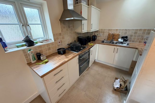7, Stuart Drive, THETFORD photo 2