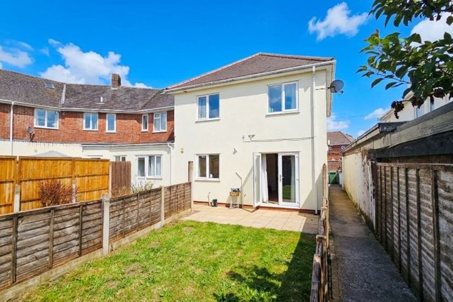 2-bed terraced on Jordan Terrace, Hereford, £145,000