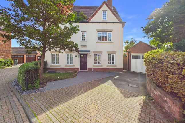 5-bed detached on 11 Bradgate Gardens, Hinckley, £475,000