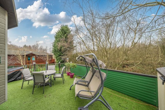 8 Swainswood Park,, Park Road, Swadlincote photo 4