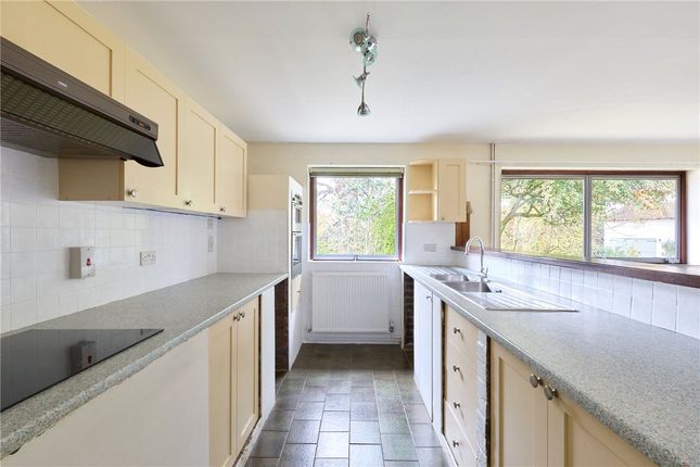 53, Church Street, Royston photo 4