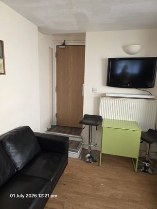 70, Rhymney St, Cardiff photo 4
