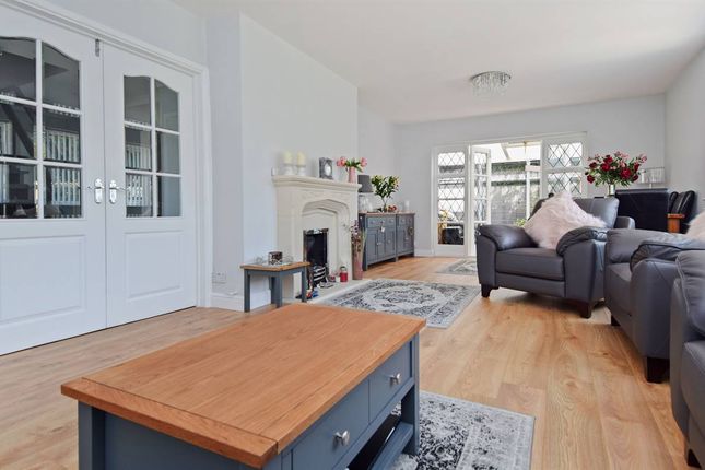 32, Lonsdale Avenue, Margate photo 4