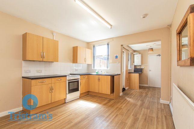 241, Huthwaite Road, Sutton-in-Ashfield, Mansfield photo 2