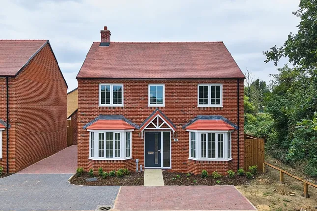 Taylor Wimpey - Colney Manor development