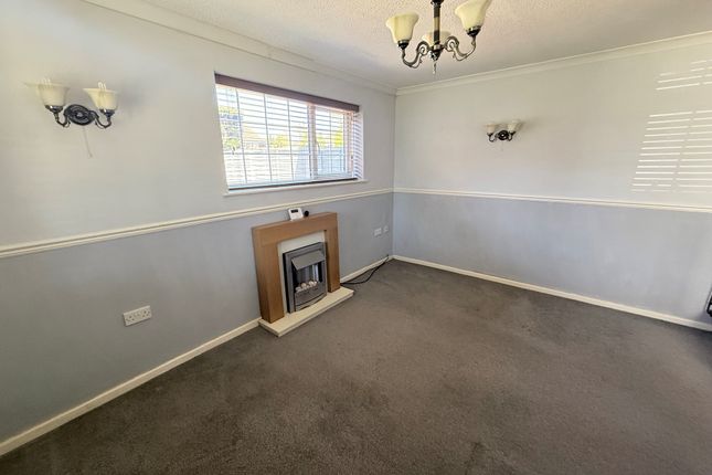 3 Sycamore Close, Burbage photo 4