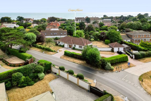 43 Angmering Lane, Littlehampton photo 4