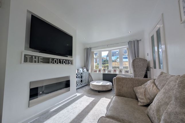 209, Bolton Hall Road, Bradford photo 2