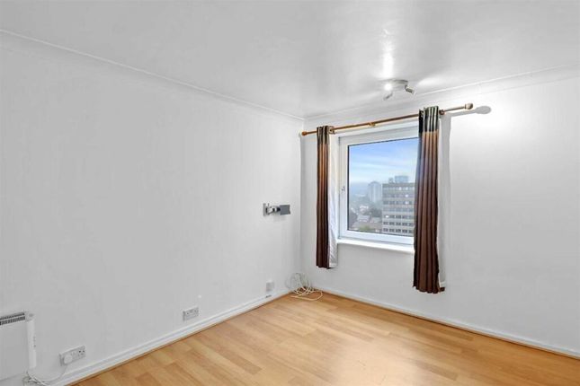 Deverill Court, Flat 68 Avenue Road, Avenue Road, London photo 5