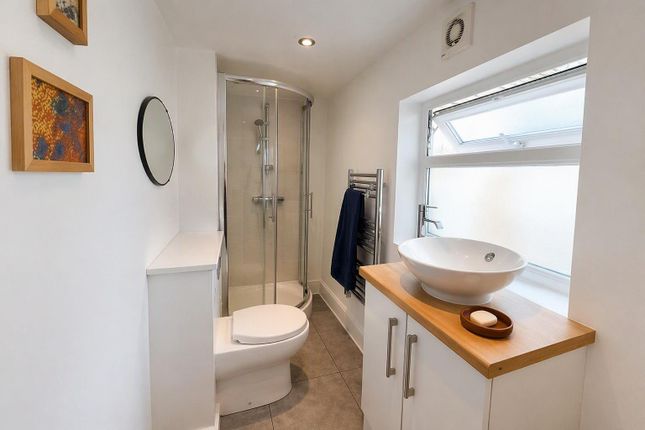 6, Robson Road, London photo 5